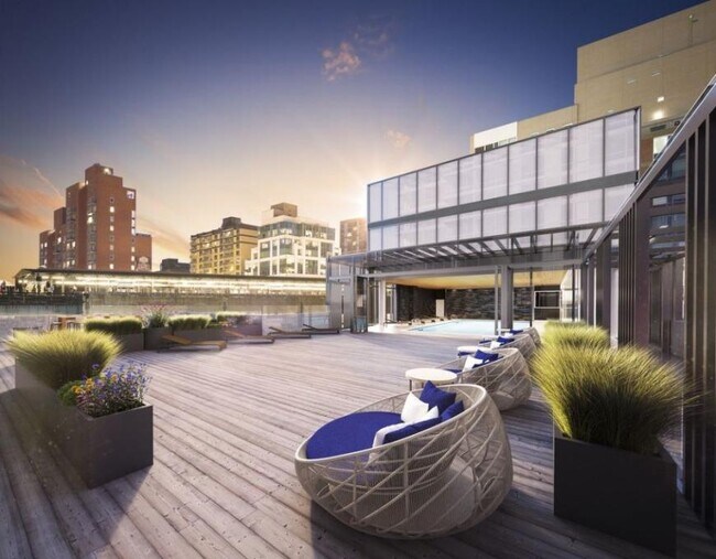 Building Photo - 2 bedroom in Long Island City NY 11101