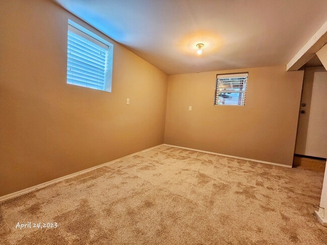 Building Photo - Charming 4 bed 1.75 Bath Home in Ravenna