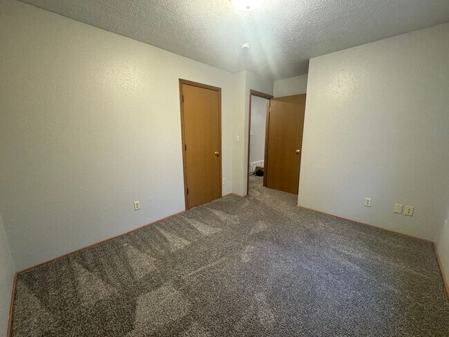 Building Photo - 2638 Q St