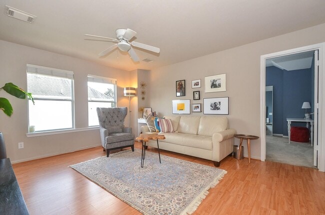 Building Photo - 12306 S Shadow Cove Dr