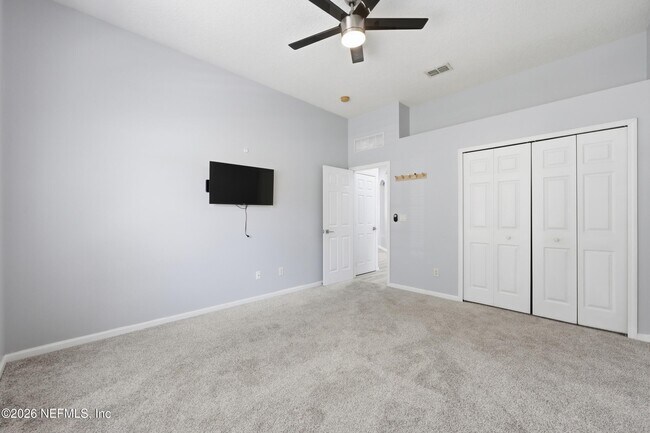 Building Photo - 14447 Cherry Lake Dr W