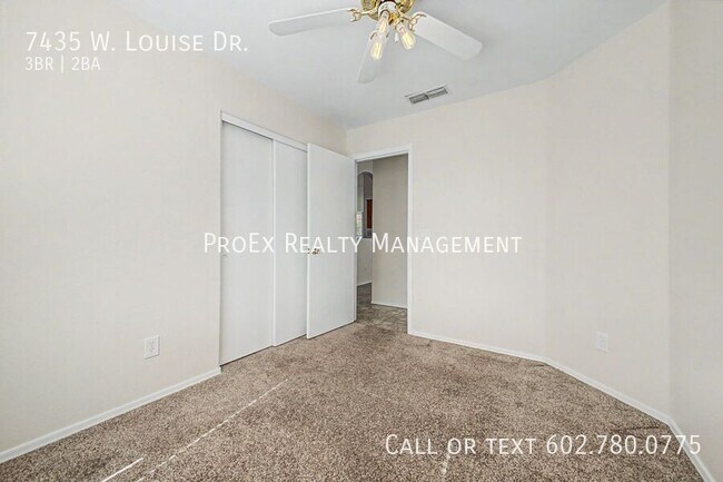 Building Photo - 7435 W Louise Dr