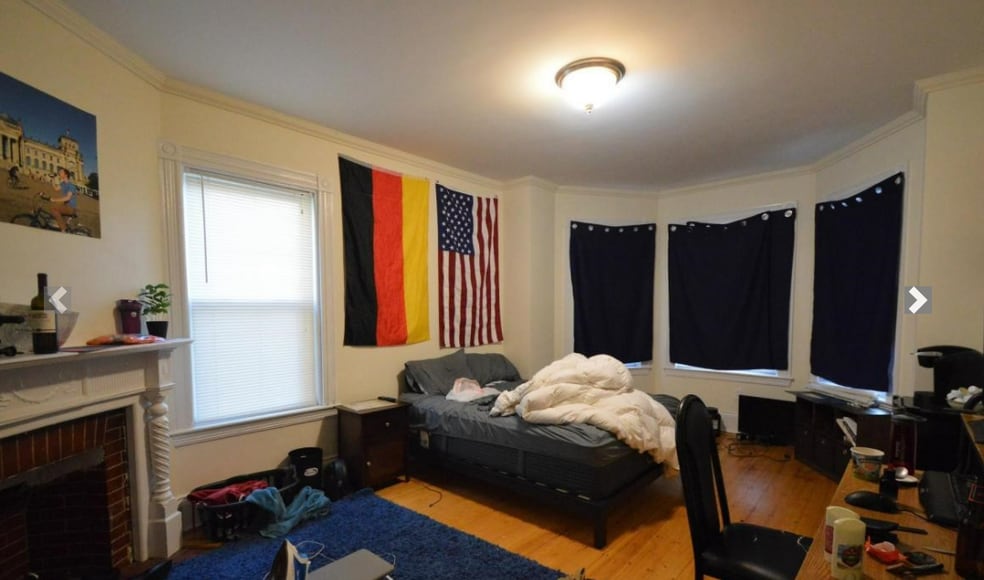 Building Photo - 28 Circuit St