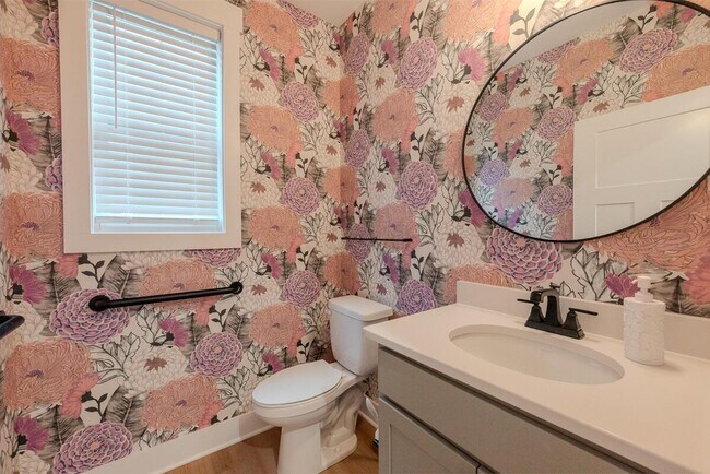 Building Photo - 8838 Eliot Dr