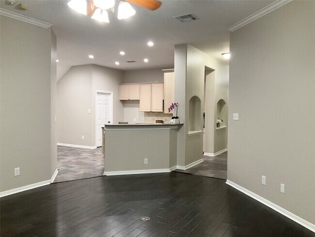 Building Photo - 43 N Merryweather Cir