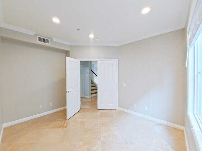 Building Photo - Beautiful 3-Bedroom Home in the Sought-After Trinidad Community, Talega