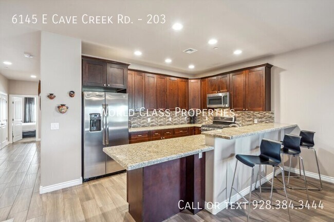 Building Photo - 6145 E Cave Creek Rd