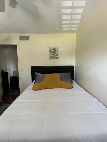 Building Photo - 1760 Trailwood Path