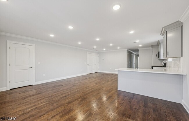 Building Photo - 139 N 15th St