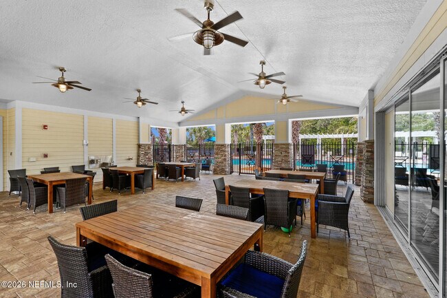 Building Photo - 7039 Crispin Cove Dr