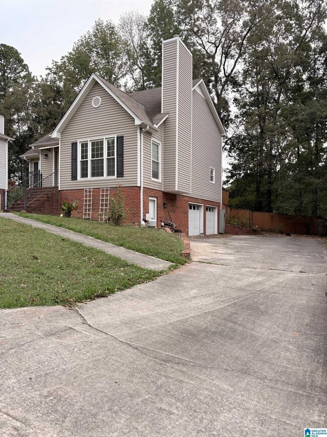 Primary Photo - 3360 Brookview Trace