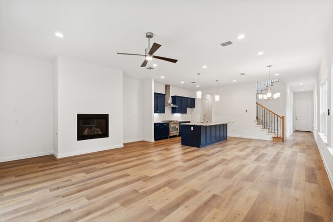 Building Photo - 237 Athenia Dr