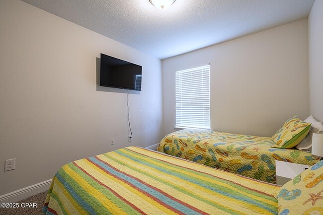 Building Photo - 1882 Pointe Dr