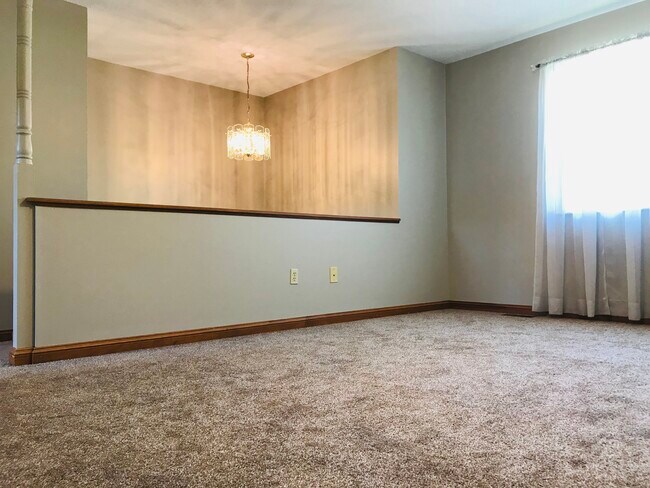 Living room-upstairs - 3 Indian Trail