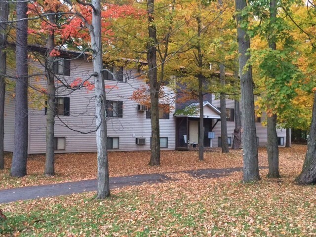 Primary Photo - 99 Cherrywood Ln