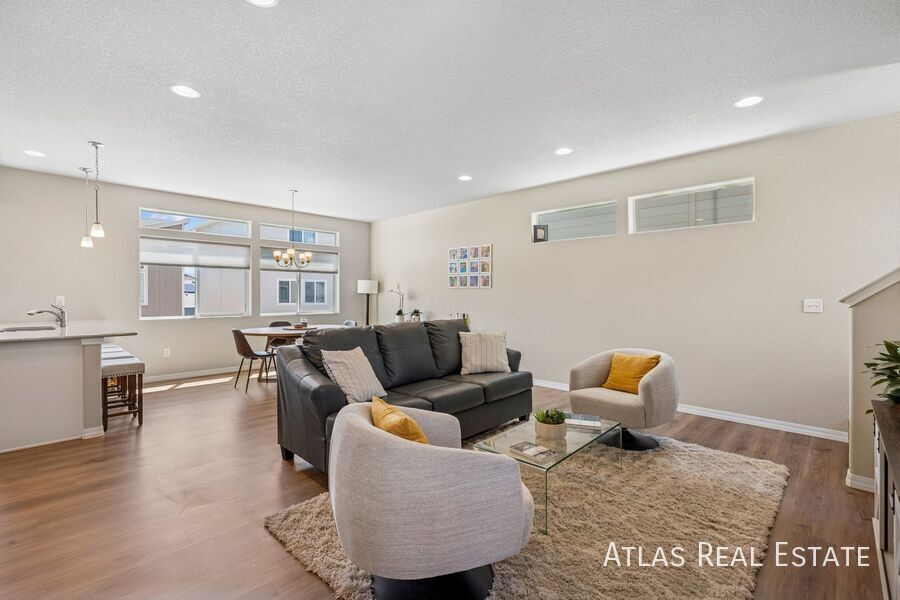 Building Photo - 7446 Marbled Wood Pt