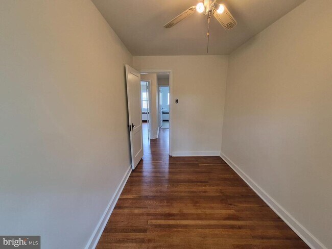 Building Photo - 3423 Verner St