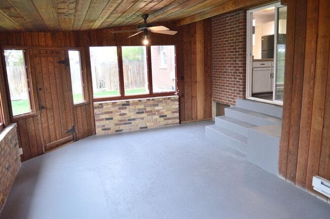 Building Photo - Beautiful Home in Historic Salt Lake District!