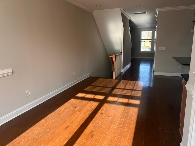 Building Photo - 523 Balsam Fir Dr