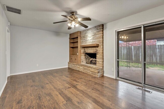 Building Photo - 4524 NW 60th St