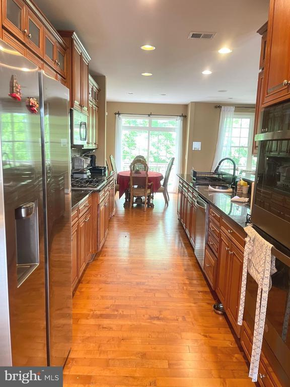 Building Photo - 4450 Black Ironwood Dr