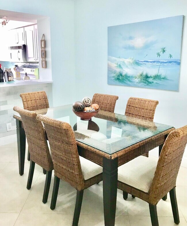 Building Photo - 420 Celestial Way