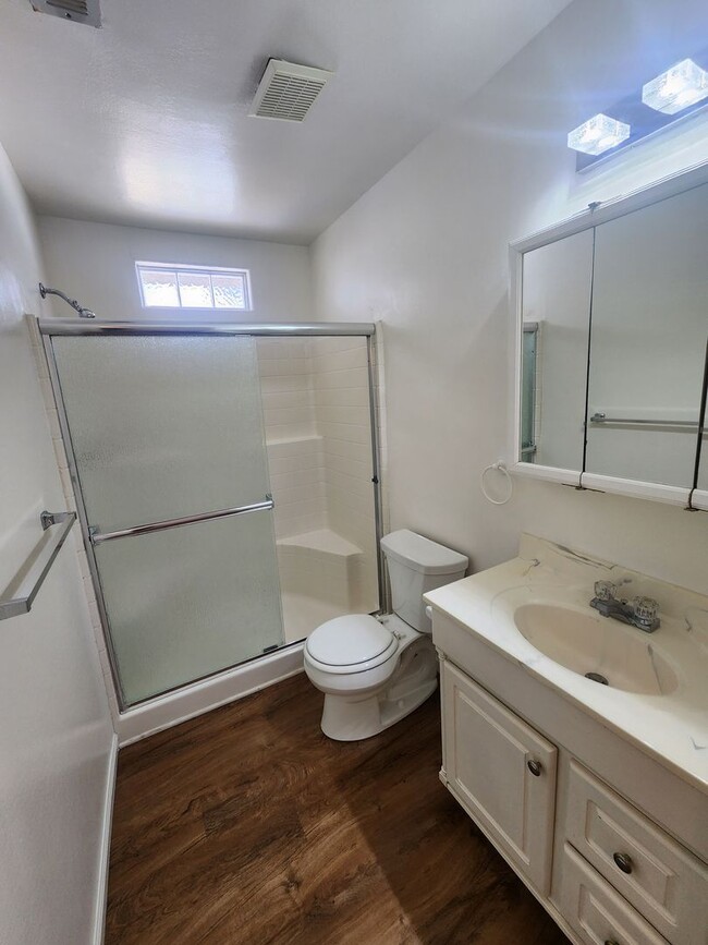Building Photo - Cozy Cottage in Arroyo Grande