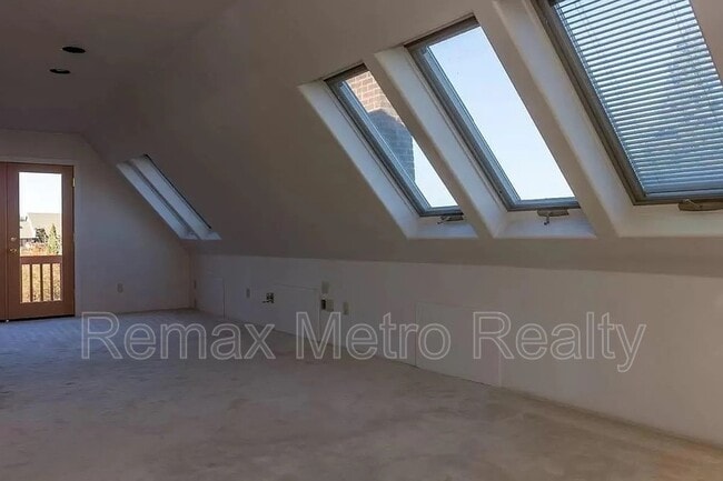 Building Photo - 6220 S Perry St