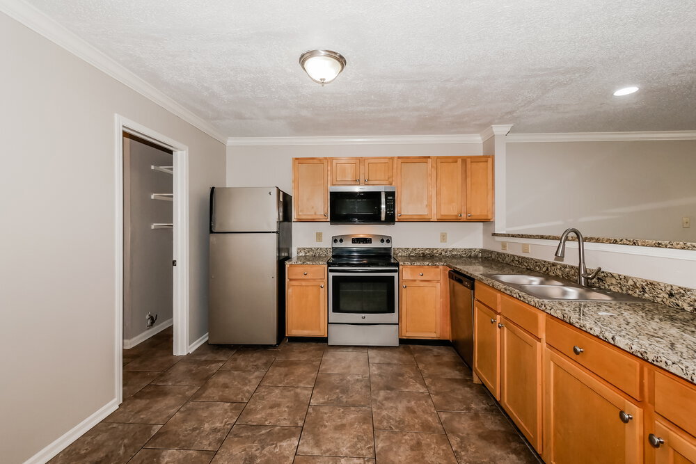 Building Photo - 2331 Layton Ln