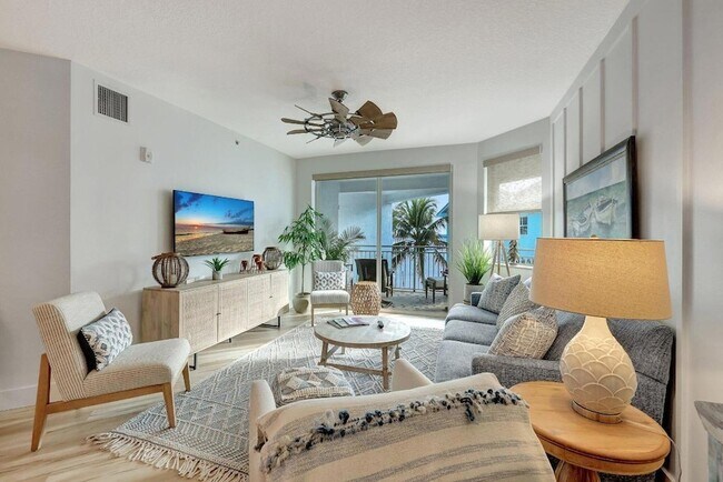 Building Photo - 875 NW Flagler Ave