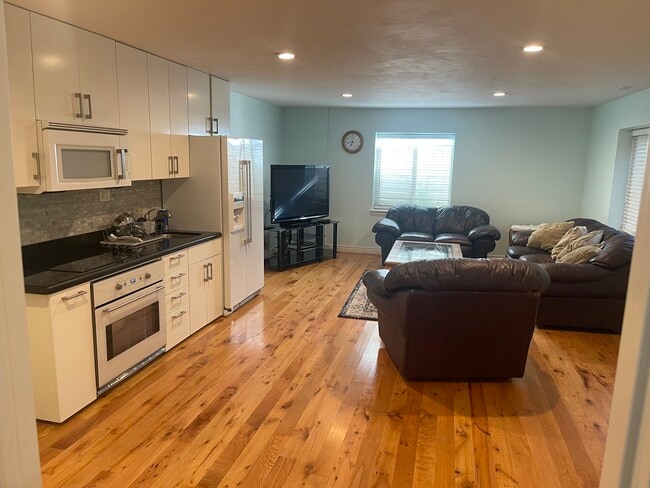 Building Photo - 5338 Scenic Ridge Cir