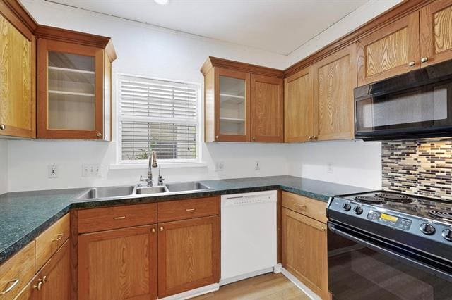 Building Photo - 4140 Normandy Ave