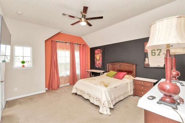 Building Photo - 6915 Moreleigh Branch Dr