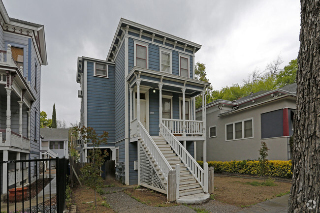 Building Photo - 1229 F St