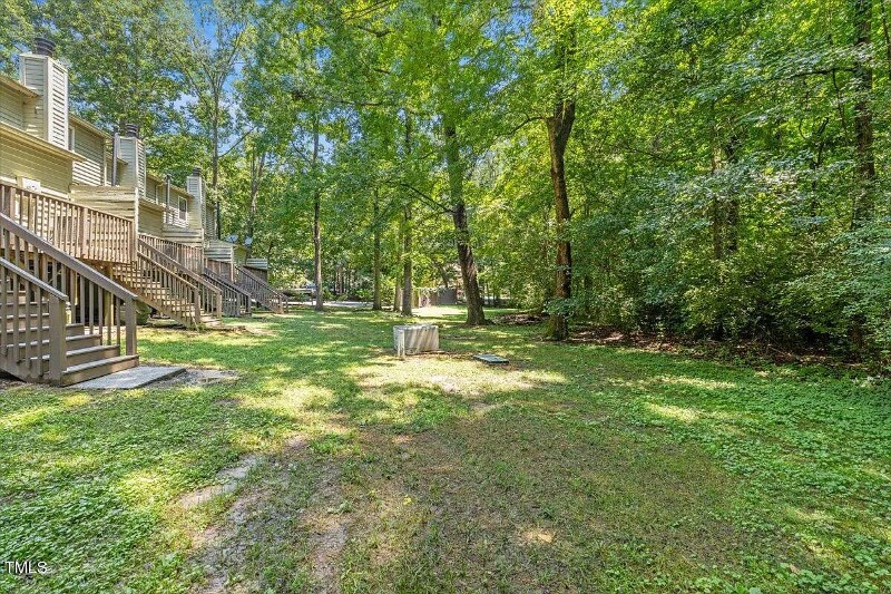 Building Photo - 18 Willow Bridge Dr