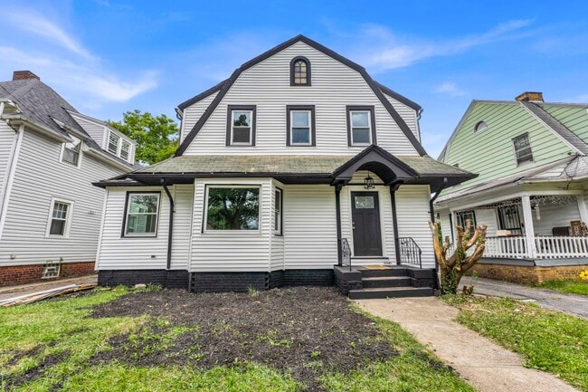 Building Photo - 3186 E 137th St