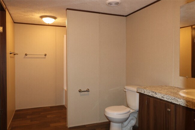 Building Photo - 16501 E Emerson Cir