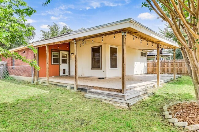 Building Photo - 14313 Lemongrass Ln