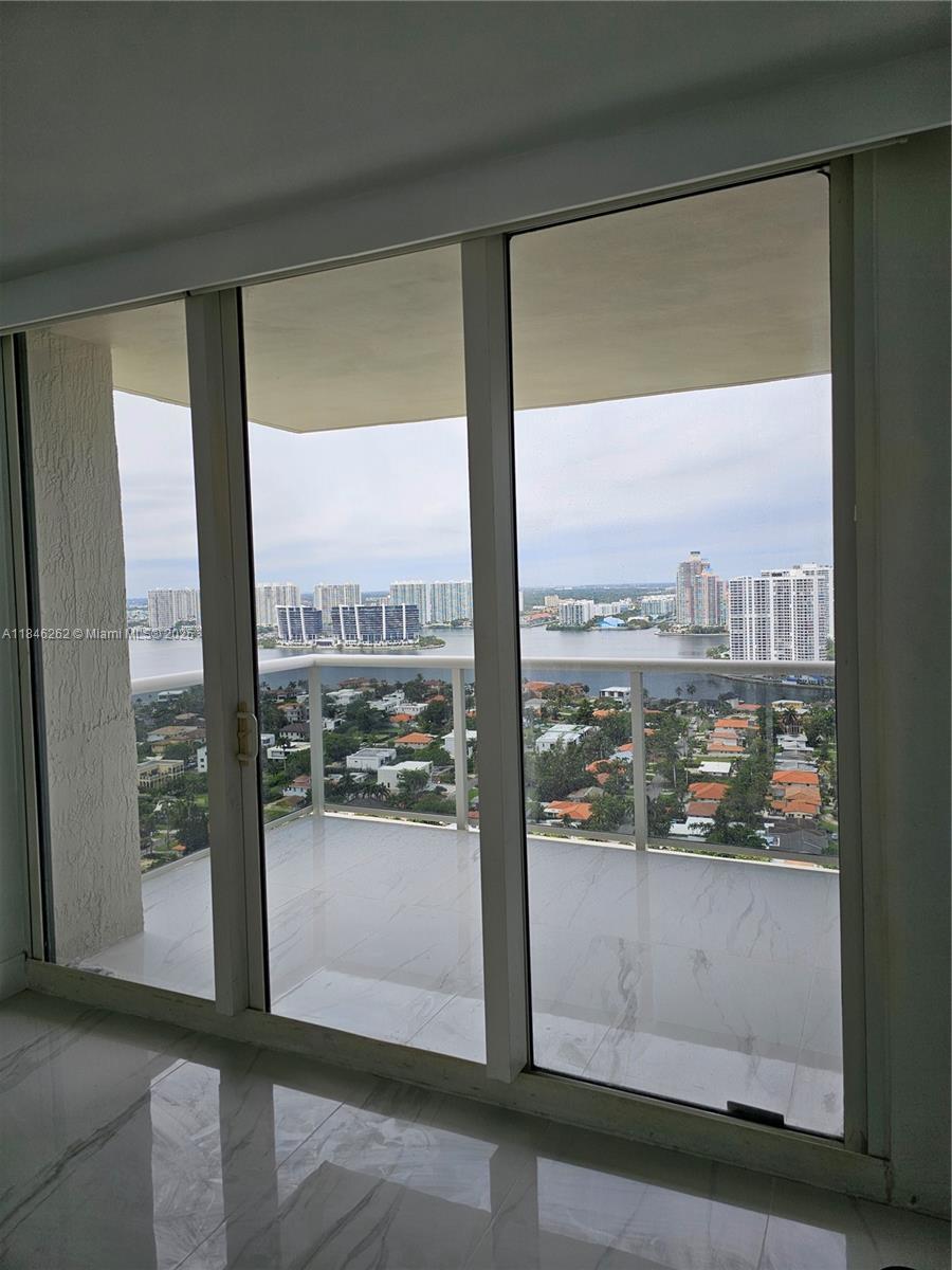 Building Photo - 19111 Collins Ave