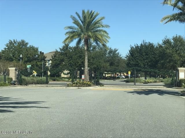 Building Photo - 12996 Spring Rain Rd