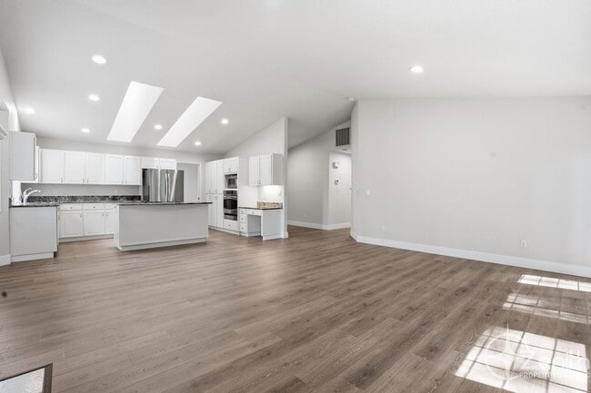 Building Photo - 2348 NW 45th Ave