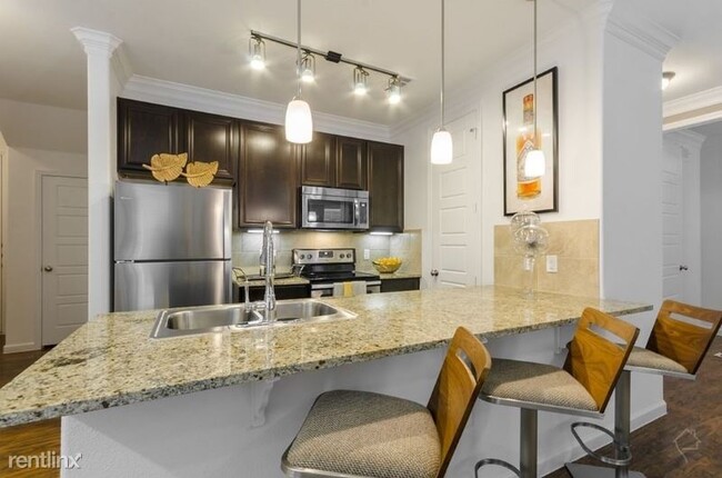 Building Photo - 5313 Serene Hills Dr