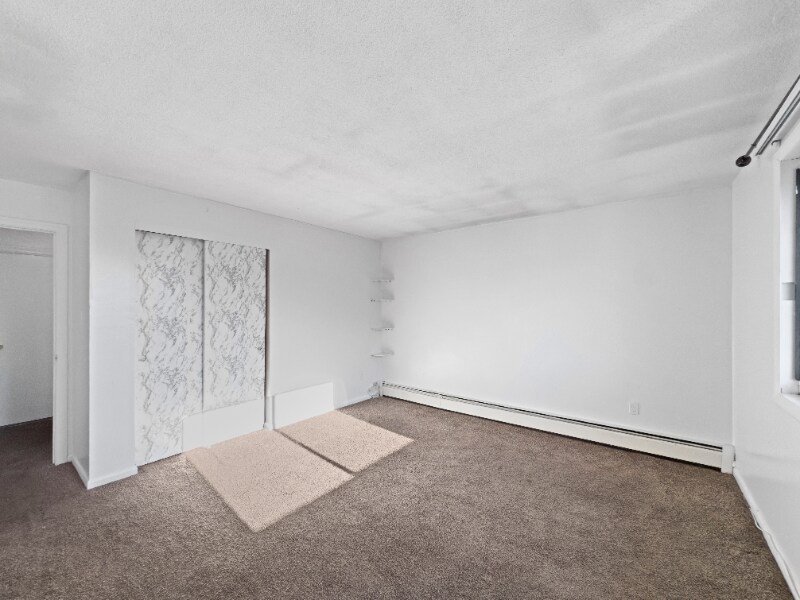 Building Photo - 274 E Haverhill St