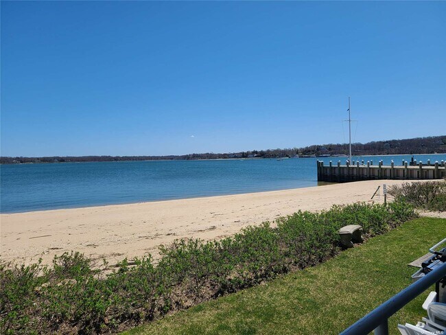 Building Photo - 160 5th St