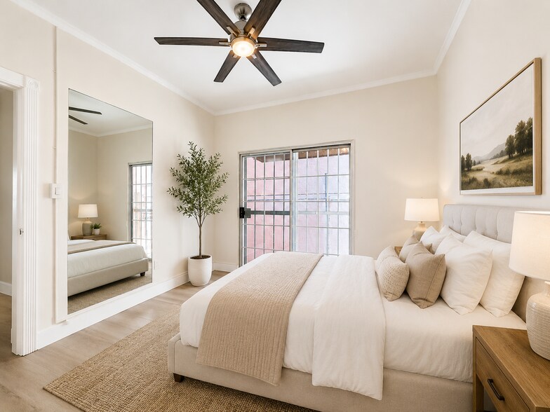 Virtually Staged - 5754 Melrose Ave