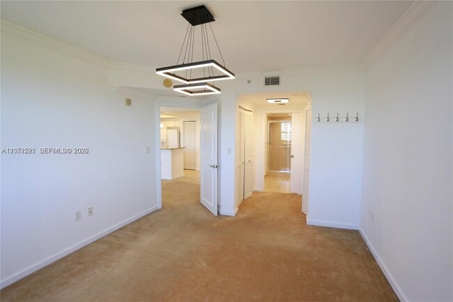 Building Photo - 19501 W Country Club Dr
