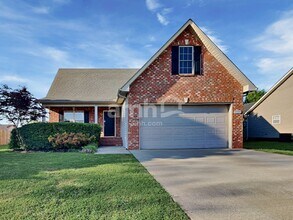 Building Photo - 4864 Ark Ln