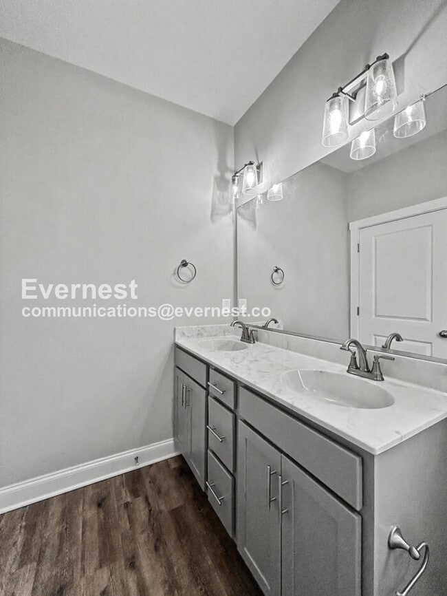 Building Photo - 3531 Davis Glade Ct