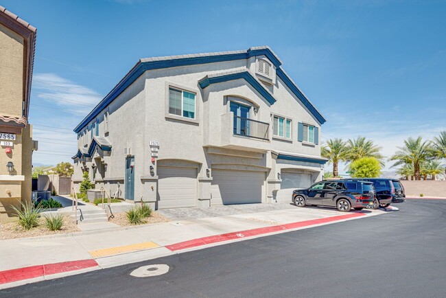 Primary Photo - Modern Two-Story Townhome with Community A...