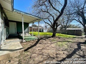 Building Photo - 338 Addax Dr